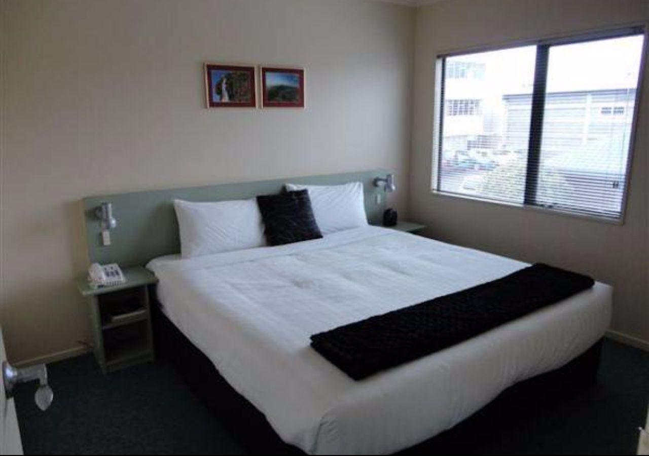 Asure Abode On Courtenay Motor Inn New Plymouth Bagian luar foto